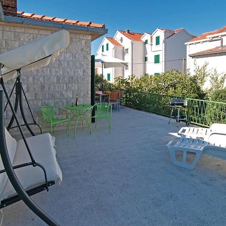3 Bedroom Cozy Home In Supetar Dış mekan fotoğraf